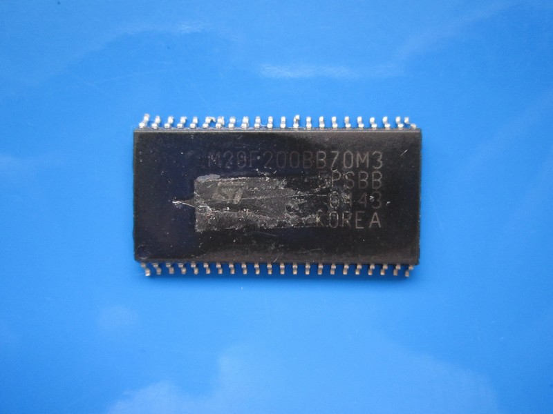 Circuit M29F200BB70M3 SECOND