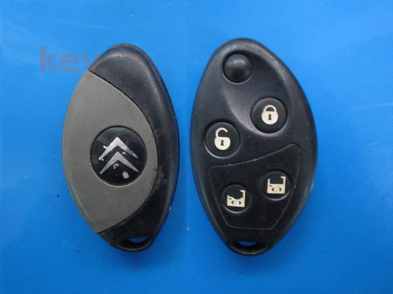 Cheie cu telecomanda Citroen 4but 7936 433 LOCKED SH