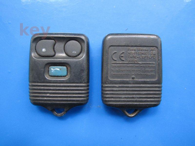 Cheie cu telecomanda Ford 3 butoane telecomanda 433 SH