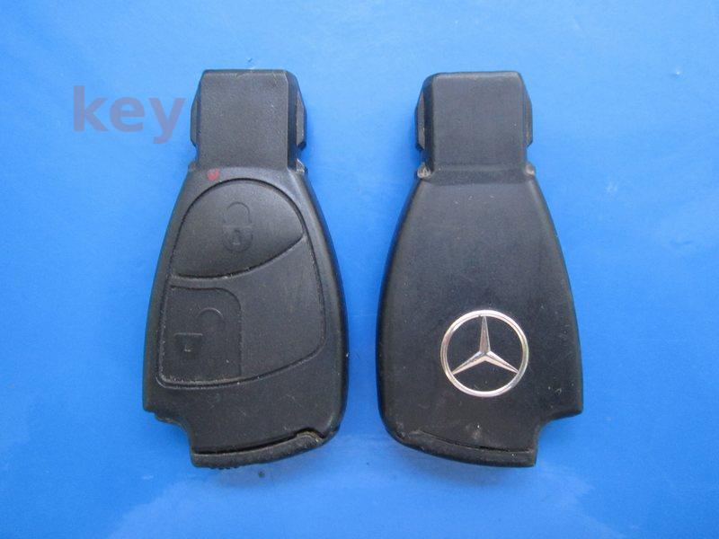 Cheie cu telecomanda Mercedes 2b 433 neagra mica SH